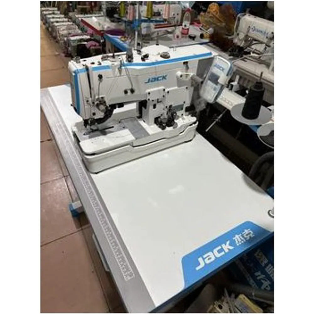 الة بوطونيار فتحة الازرار 781 Jack